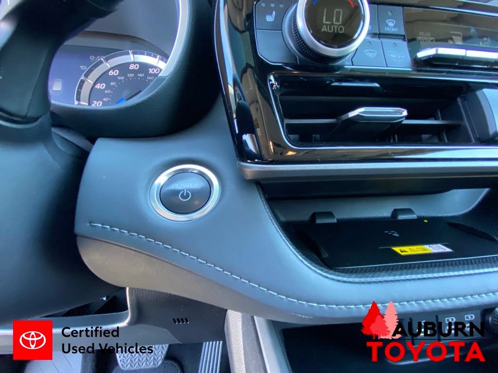 Certified 2024 Toyota Highlander XLE AWD/4WD image 46