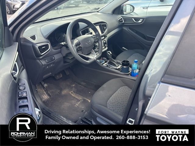 Used 2019 Hyundai Ioniq Blue FWD image 4