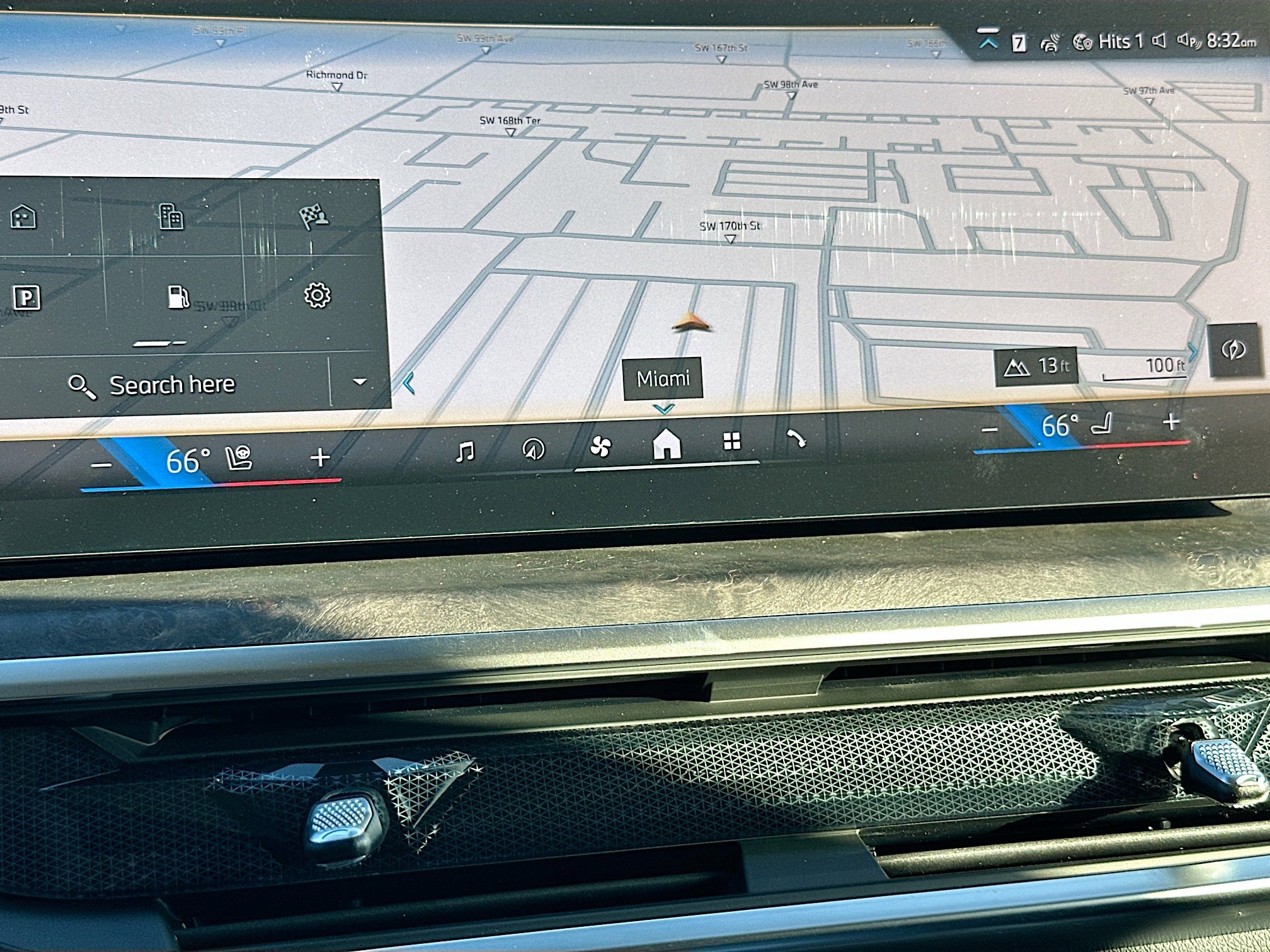 New 2026 BMW X7 xDrive40i w/ Premium Package image 10