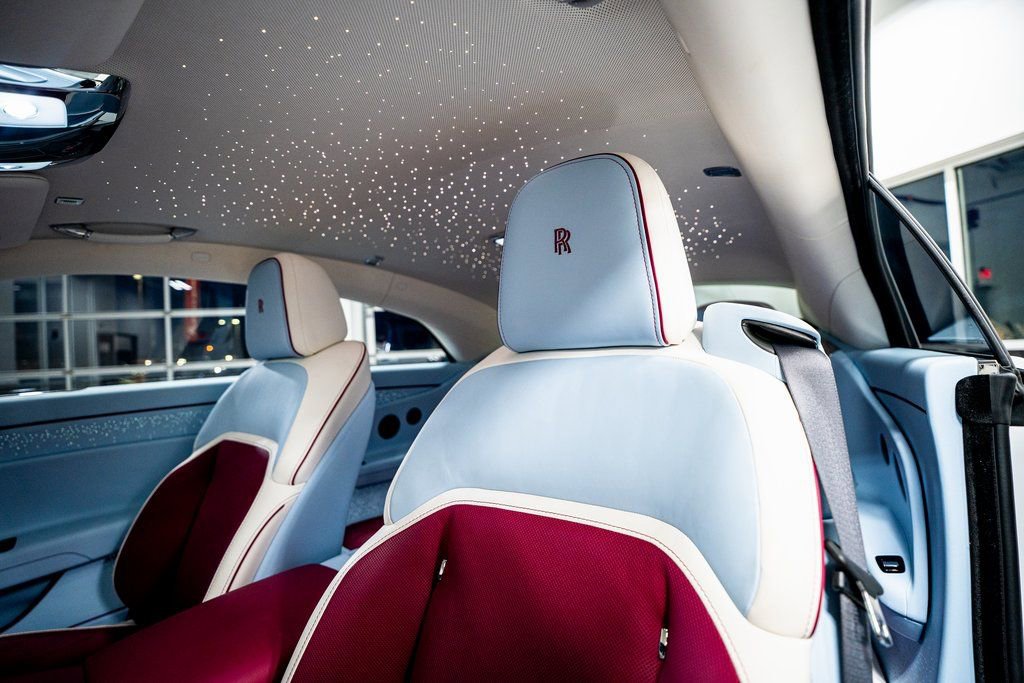 Used 2024 Rolls-Royce Spectre w/ Spectre Launch Package image 47