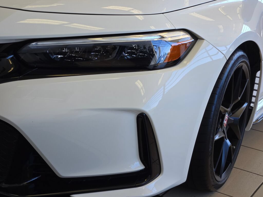 Used 2025 Honda Civic Type R image 4