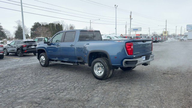 New 2026 Chevrolet Silverado 3500 LT w/ All Star Edition image 6