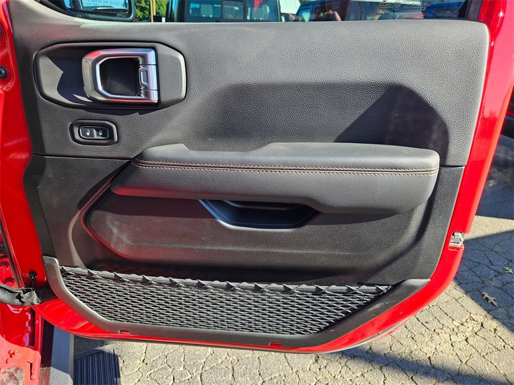 Used 2022 Jeep Gladiator Mojave w/ Trailer Tow Package image 17