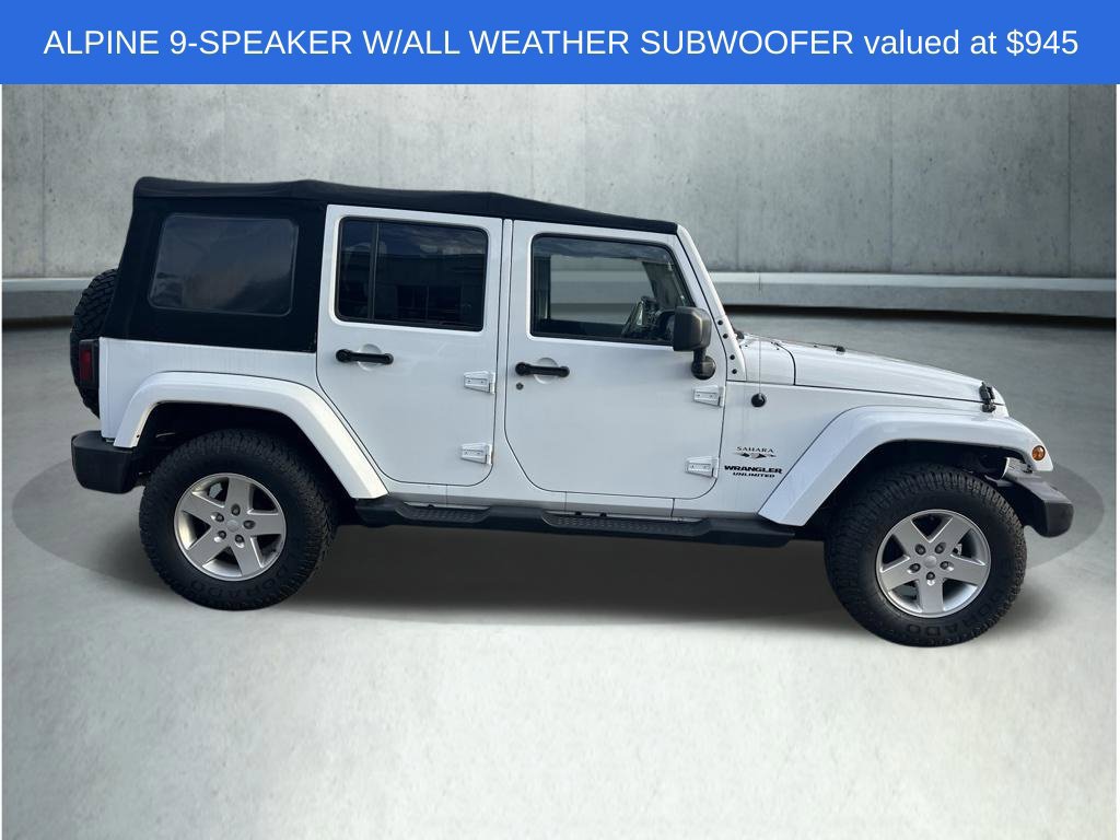 Used 2017 Jeep Wrangler Unlimited Sahara w/ Connectivity Group AWD/4WD image 8