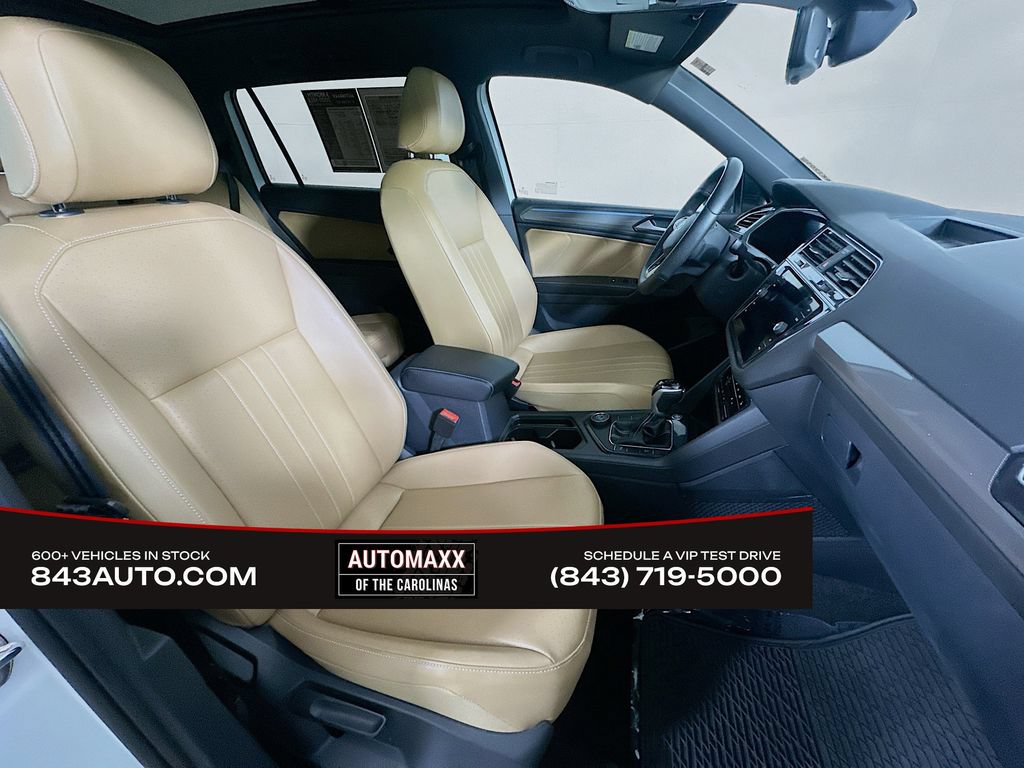 Used 2024 Volkswagen Tiguan SE R-Line AWD/4WD image 12