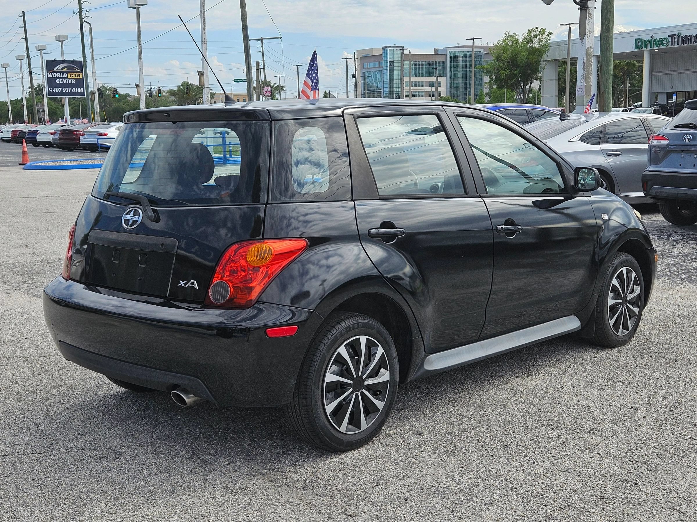 Used 2004 Scion xA FWD image 8