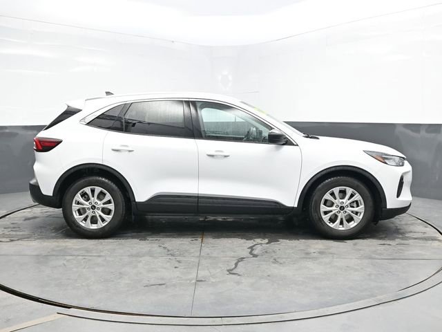 Used 2023 Ford Escape Active w/ Tech Pack #1 FWD image 8
