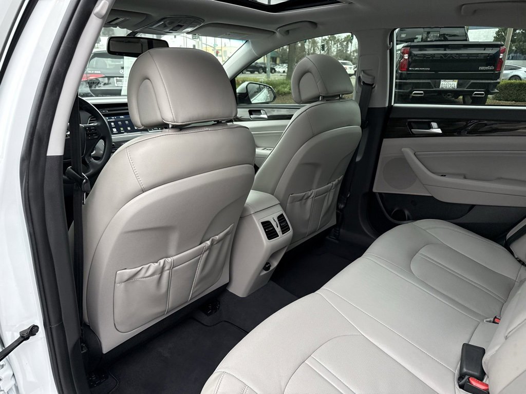 Used 2017 Hyundai Sonata Limited w/ Cargo Package image 25