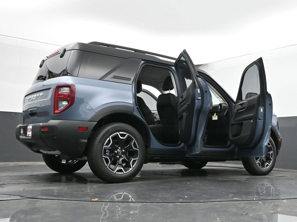 New 2025 Ford Bronco Sport Outer Banks image 73