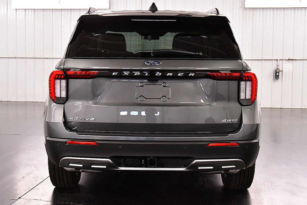 New 2026 Ford Explorer Active w/ Active Comfort Package AWD/4WD image 6