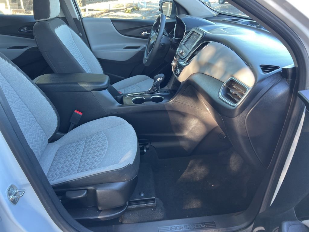Used 2024 Chevrolet Equinox LS image 12