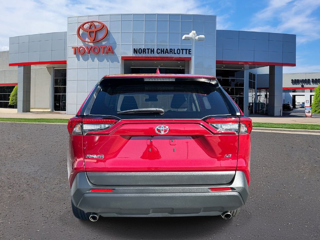 Used 2023 Toyota RAV4 LE FWD image 6