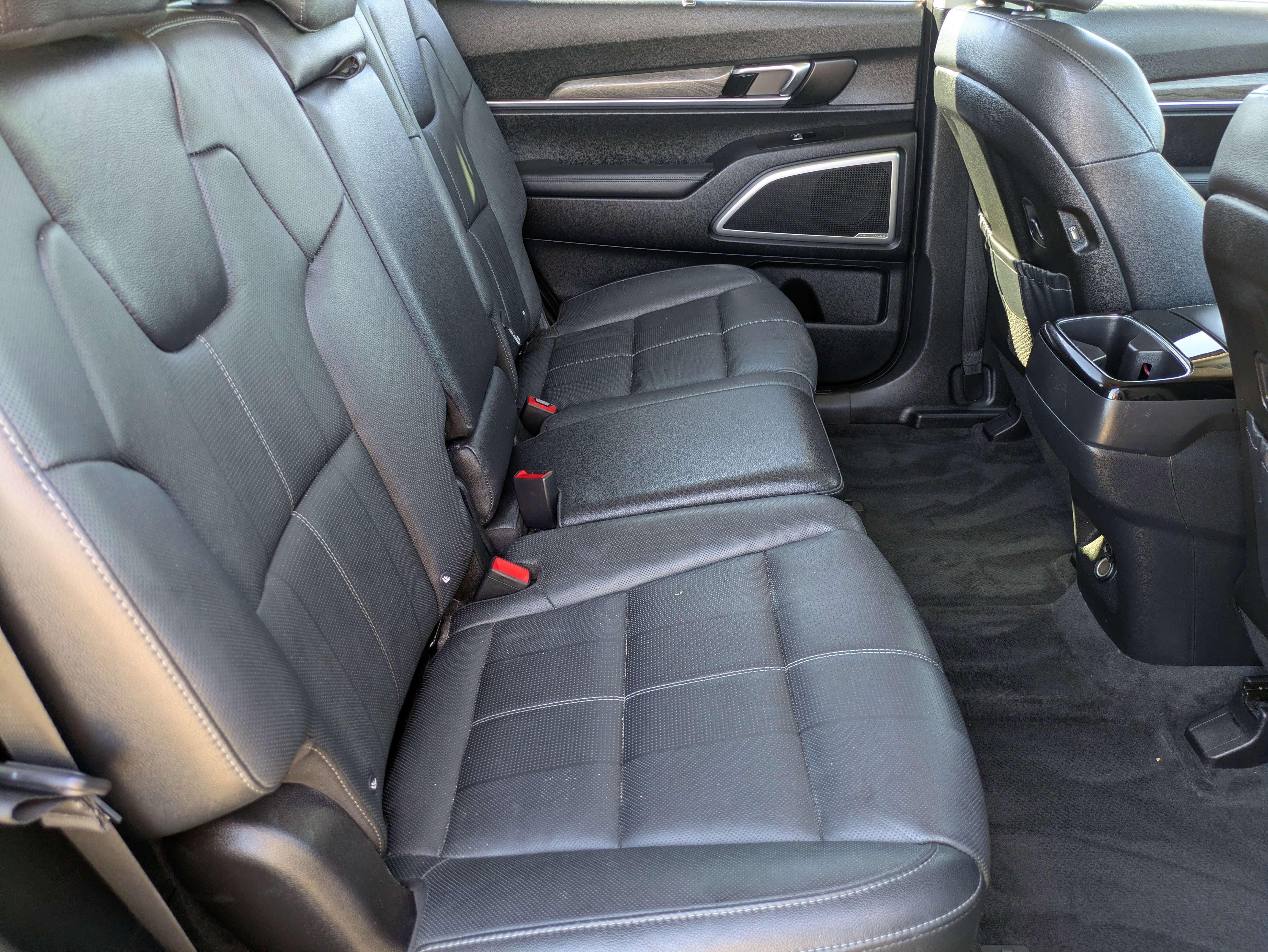 Used 2020 Kia Telluride EX image 13