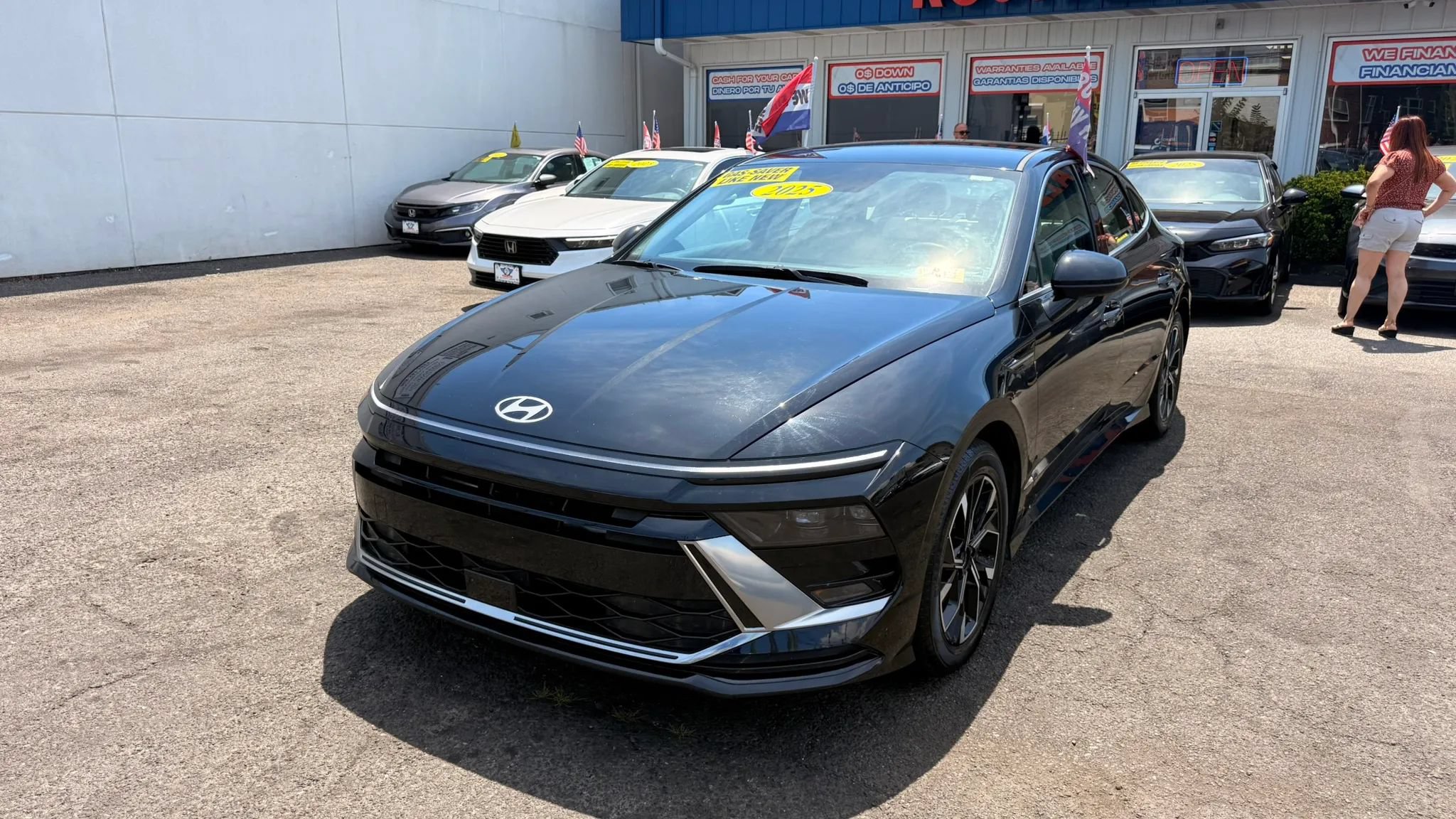 Used 2025 Hyundai Sonata SEL FWD image 4