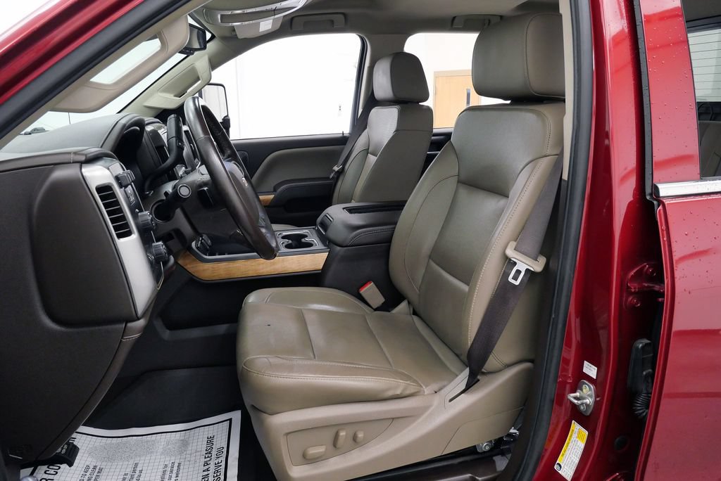Used 2019 Chevrolet Silverado 2500 LTZ w/ Duramax Plus Package AWD/4WD image 11