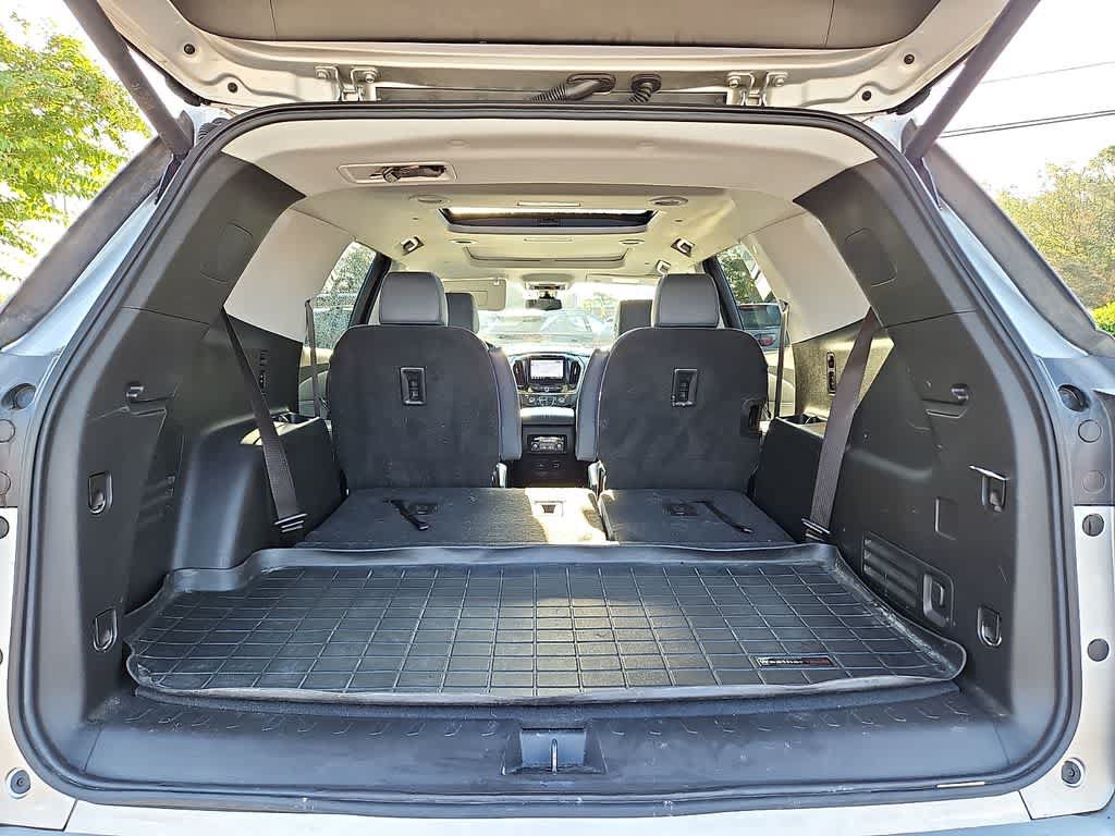 Used 2021 Chevrolet Traverse Premier FWD image 30