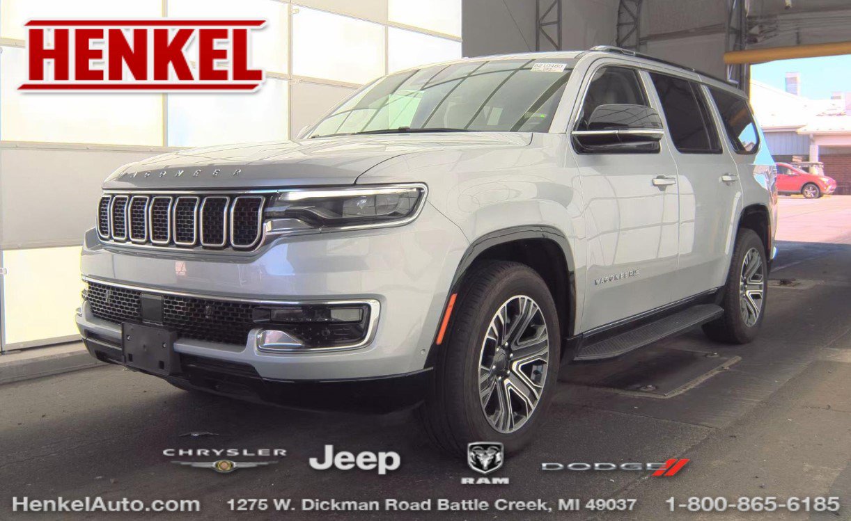 Used 2024 Jeep Wagoneer 4WD w/ Premium Group I