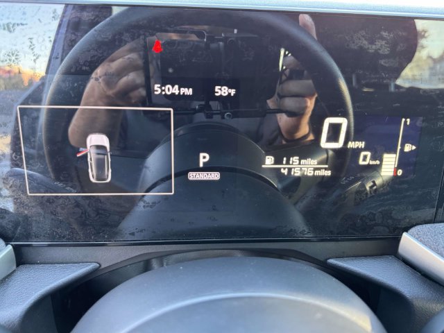 Used 2025 Nissan Kicks SV FWD image 28