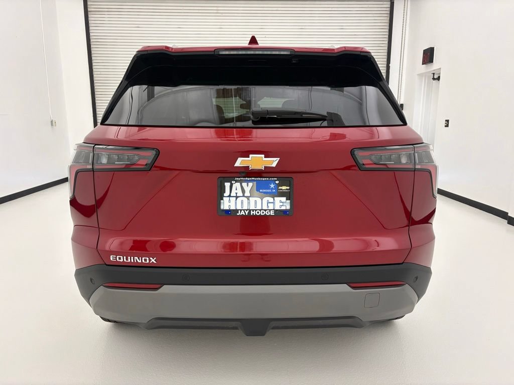 New 2026 Chevrolet Equinox LT FWD image 19