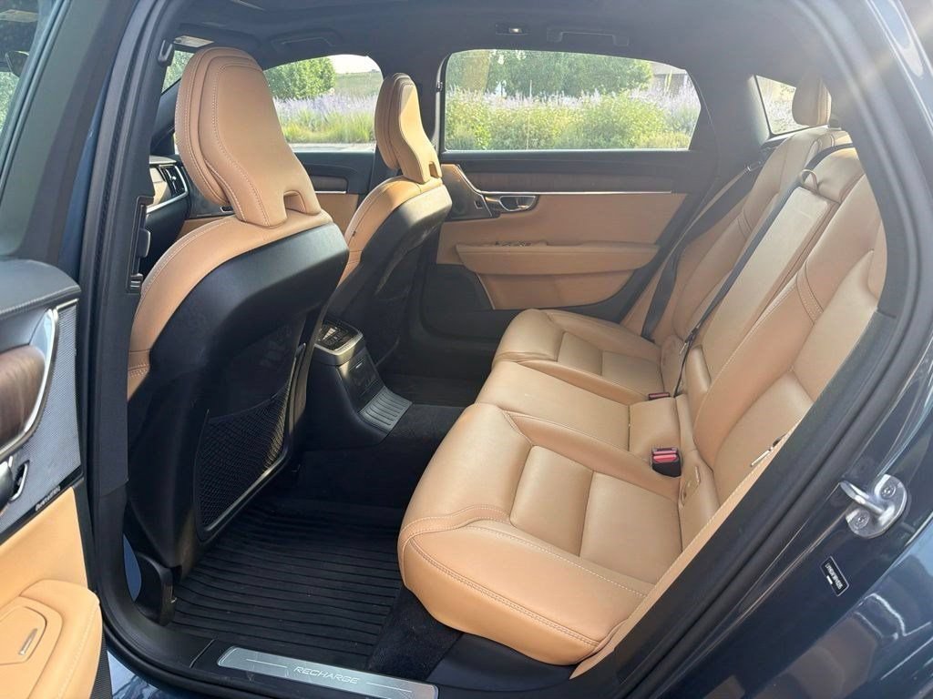 Used 2024 Volvo S90 T8 Ultimate AWD/4WD image 11