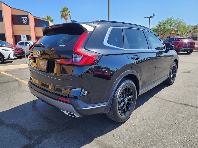 Used 2023 Honda CR-V Sport image 3
