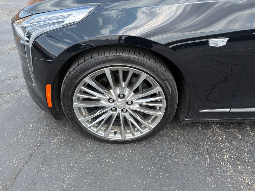 Used 2020 Cadillac CT6 Luxury AWD/4WD image 2