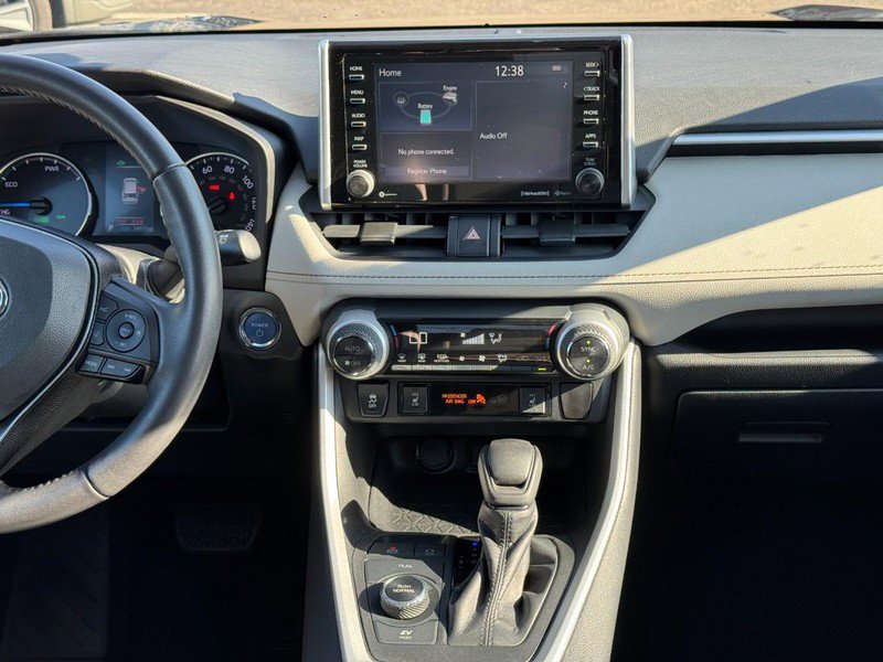 Used 2021 Toyota RAV4 XLE w/ Convenience Package image 13