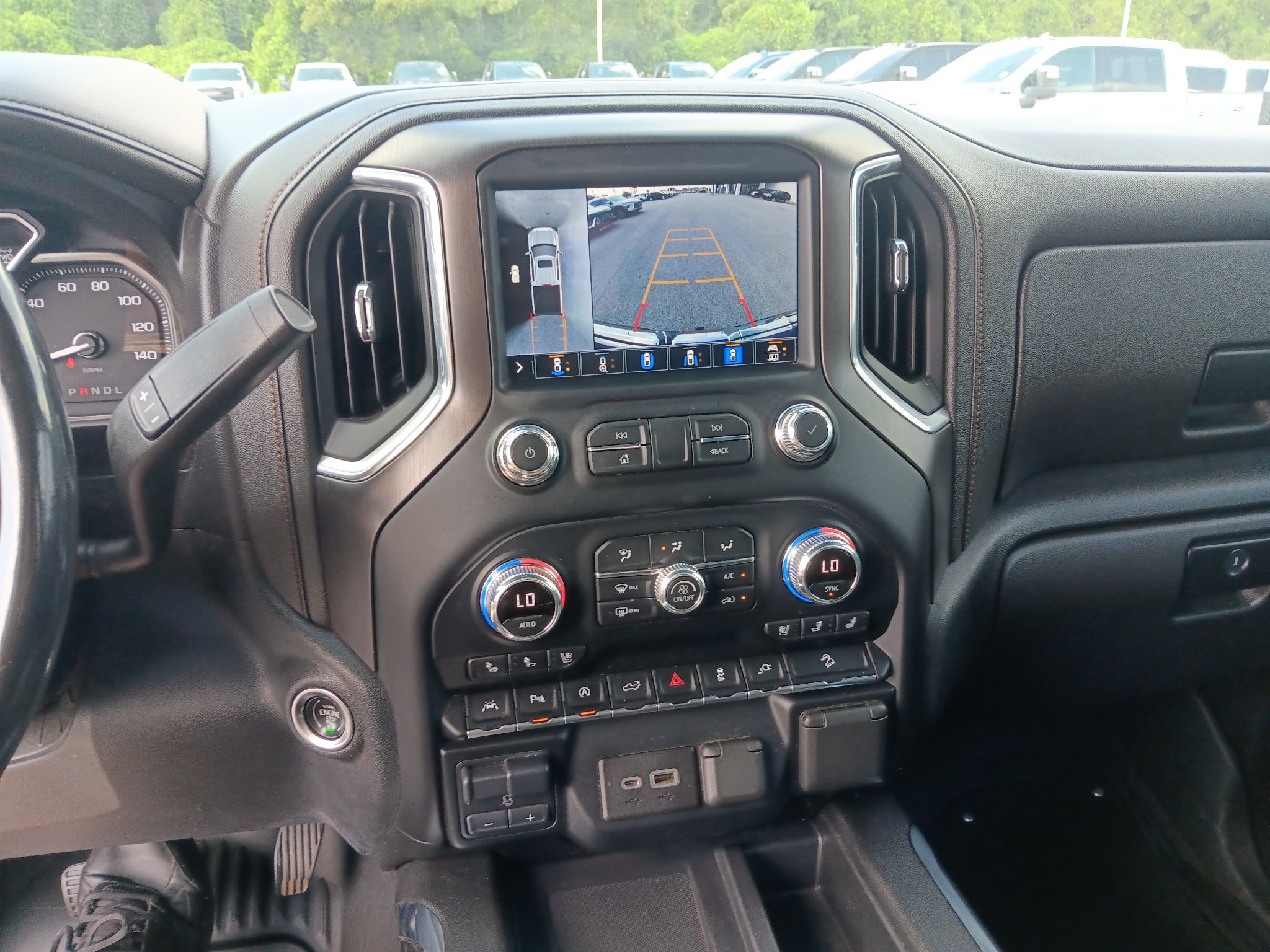 Used 2021 GMC Sierra 1500 AT4 w/ AT4 Premium Package AWD/4WD image 13
