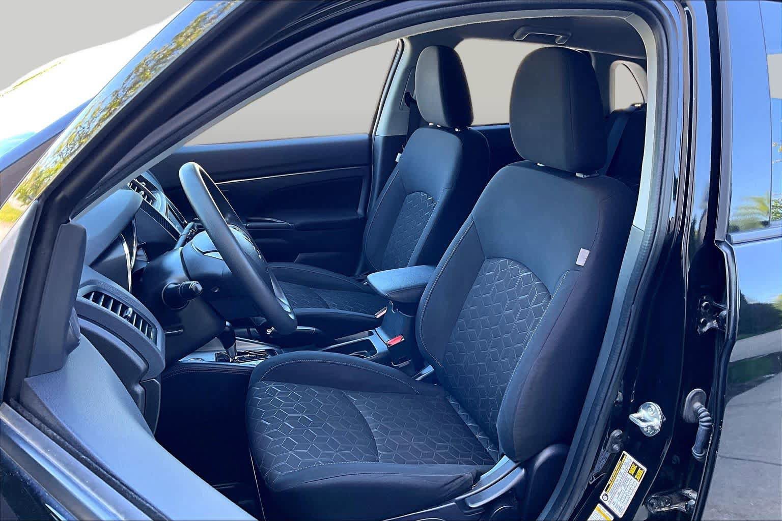 Used 2022 Mitsubishi Outlander Sport ES AWD/4WD image 9