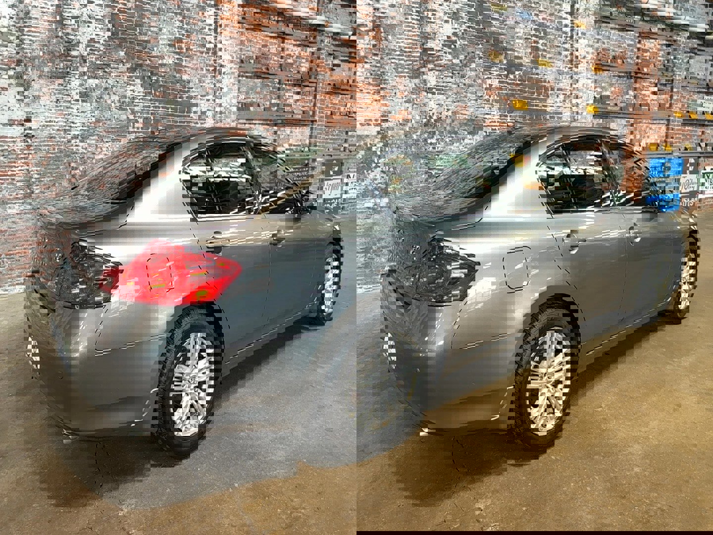 Used 2013 INFINITI G37 x Sedan w/ Premium Pkg image 3