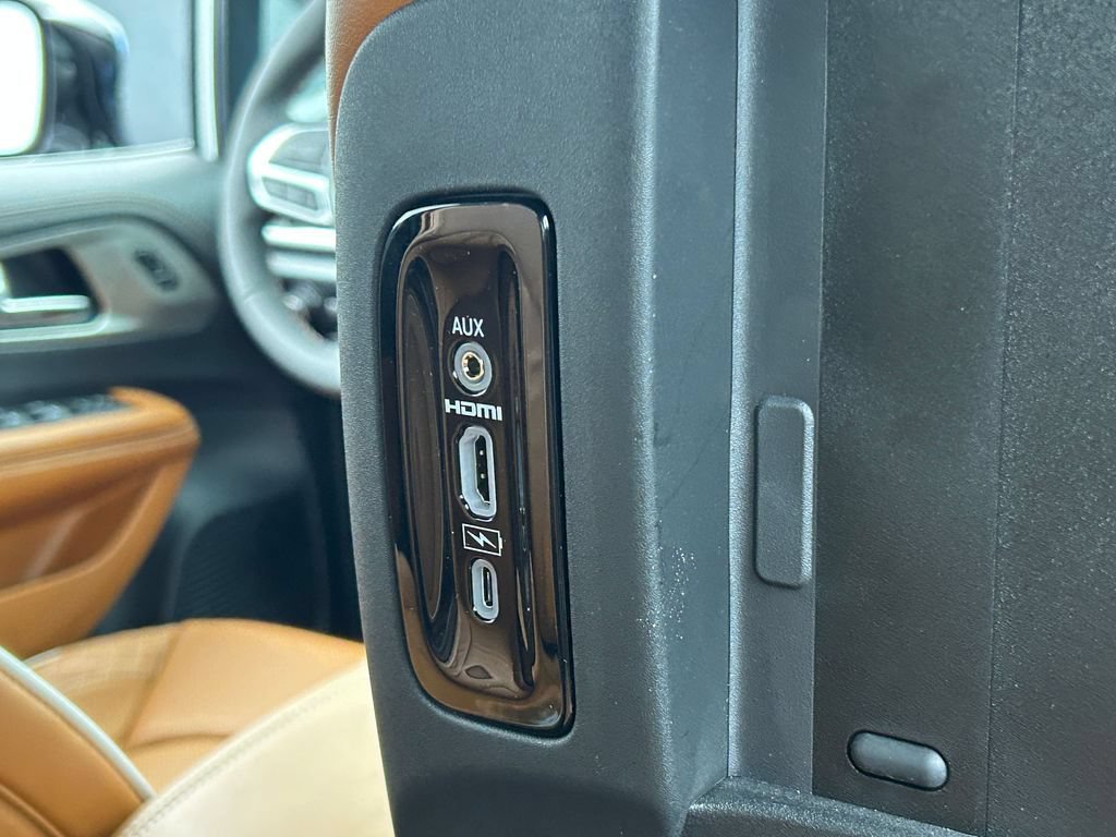 New 2026 Chrysler Pacifica Pinnacle FWD image 42