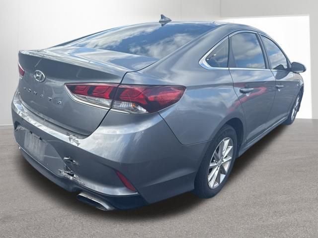 Used 2018 Hyundai Sonata SE FWD image 4