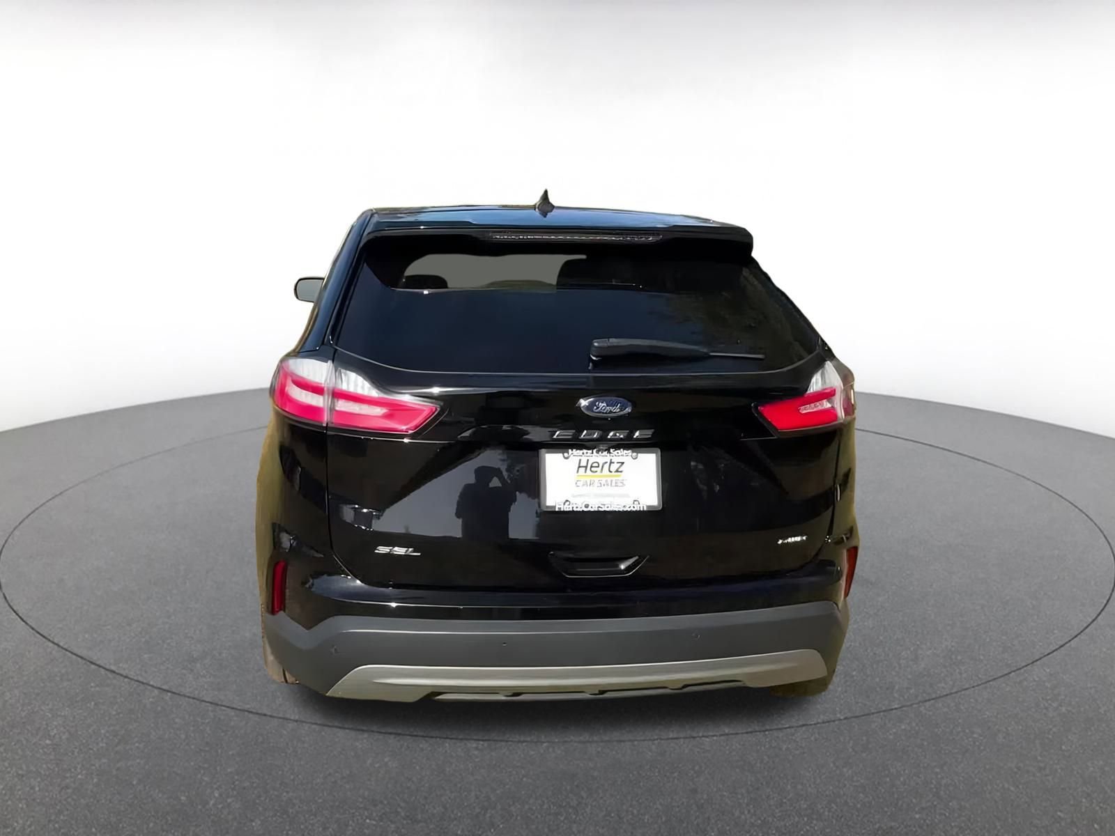 Used 2022 Ford Edge SEL image 12