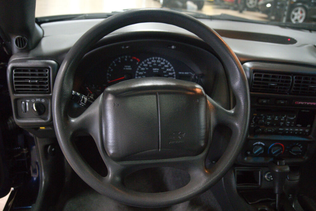 Used 2001 Chevrolet Camaro LT w/ Preferred Equipment Group 1 image 39