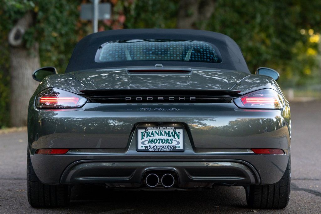 Used 2021 Porsche 718 Boxster Base w/ Premium Package image 31