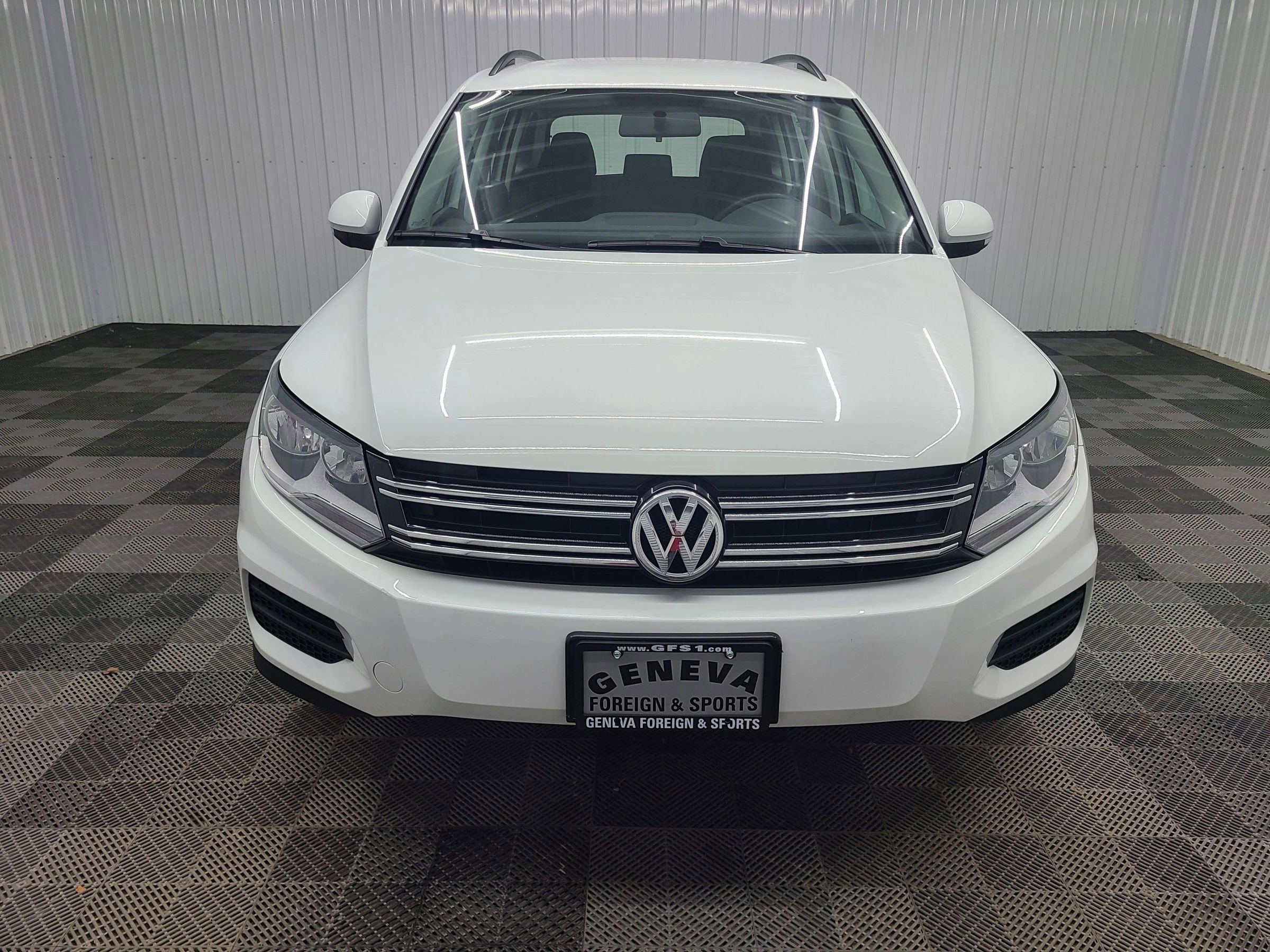 Used 2018 Volkswagen Tiguan Limited image 6