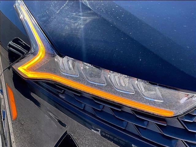 Used 2022 Kia K5 LX FWD image 28