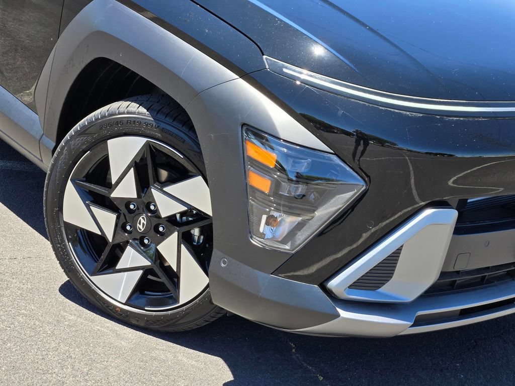 New 2026 Hyundai Kona Limited FWD image 9