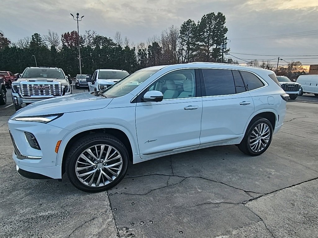 New 2026 Buick Enclave Avenir w/ Super Cruise Package image 4