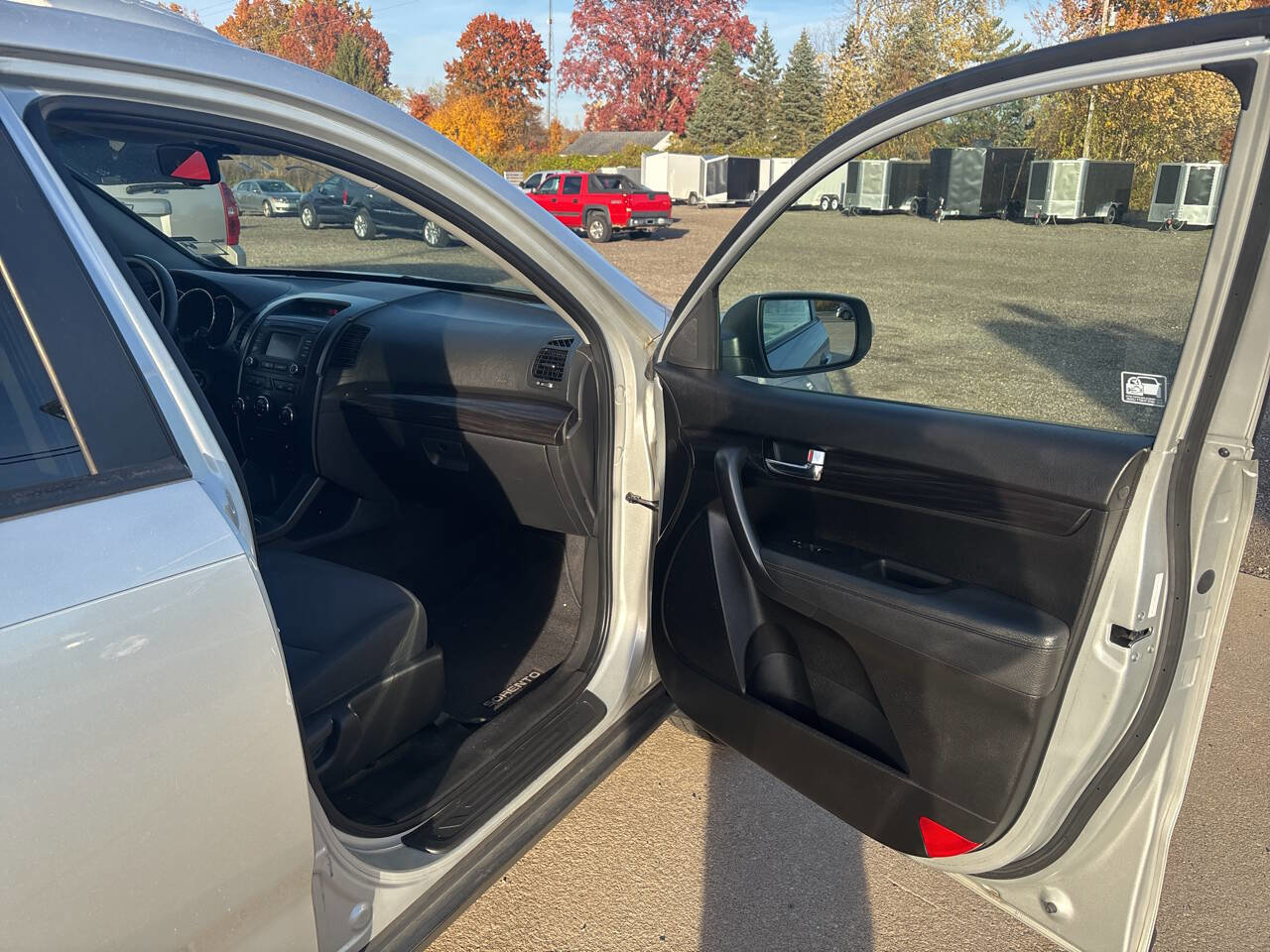 Used 2013 Kia Sorento LX w/ Convenience Pkg image 19