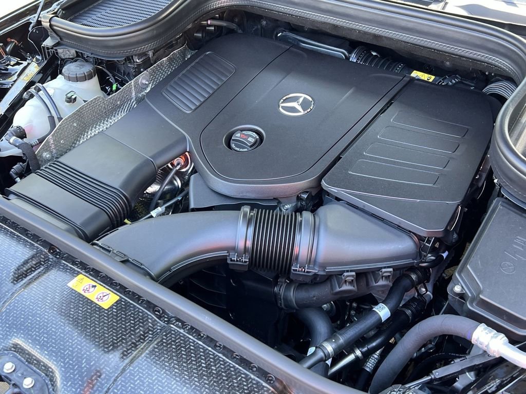 Used 2025 Mercedes-Benz GLE 350 4MATIC image 27