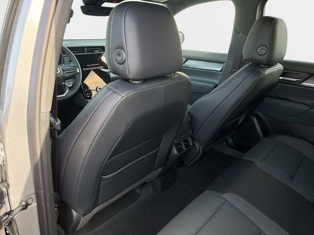New 2026 GMC Terrain AT4 w/ Convenience Package III AWD/4WD image 13