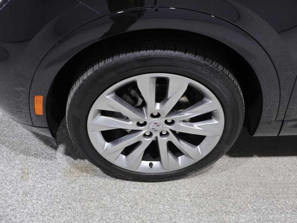 Used 2023 Buick Envision Avenir AWD/4WD image 9