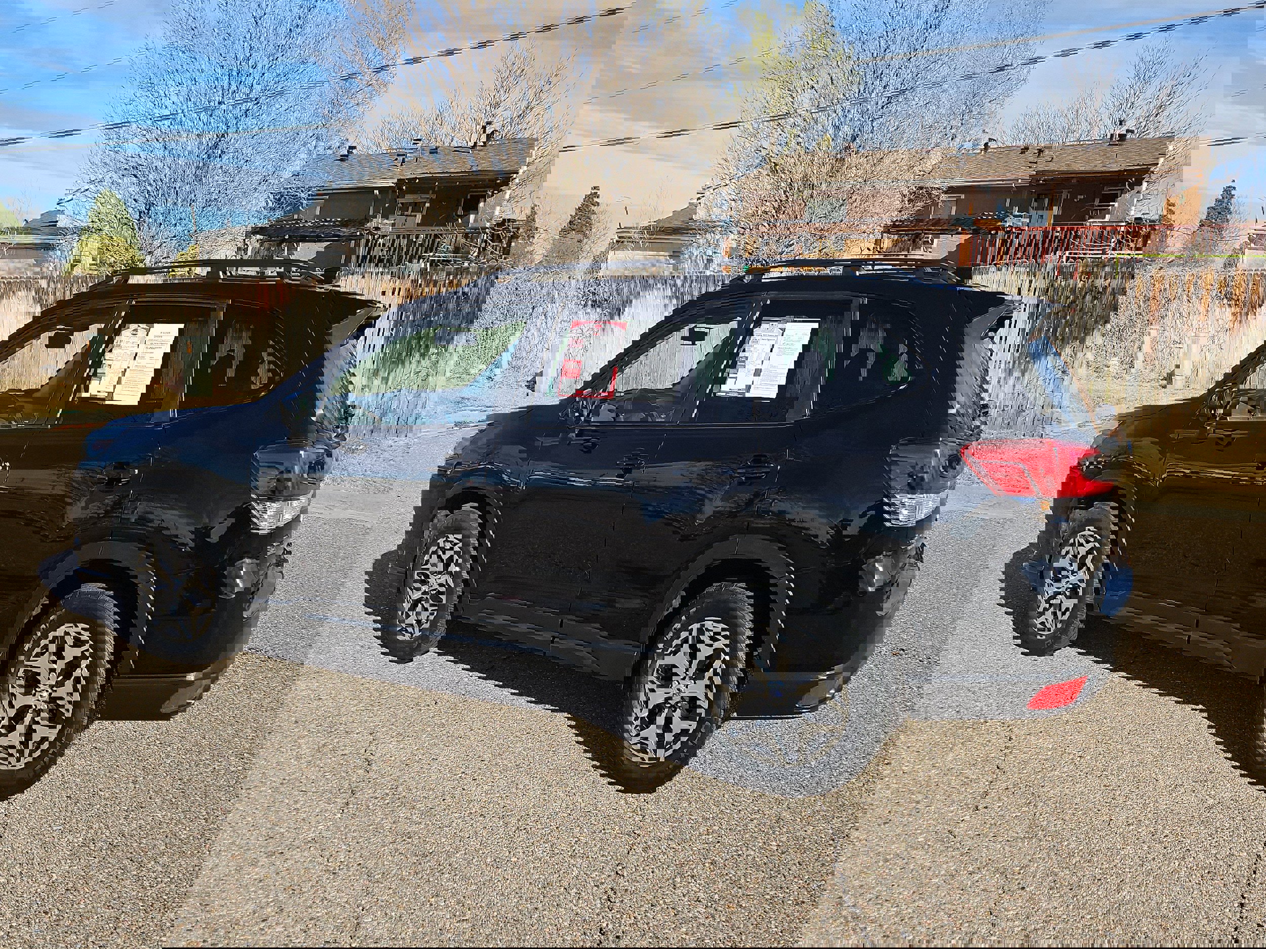 Used 2022 Subaru Forester Premium AWD/4WD image 5