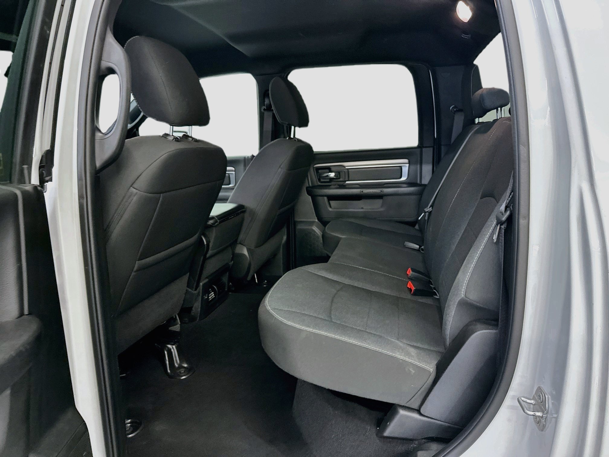 Used 2024 RAM 1500 Warlock AWD/4WD image 29