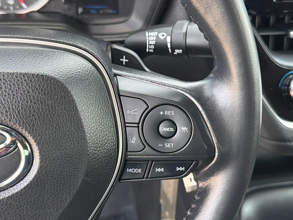 Used 2022 Toyota Corolla SE FWD image 28