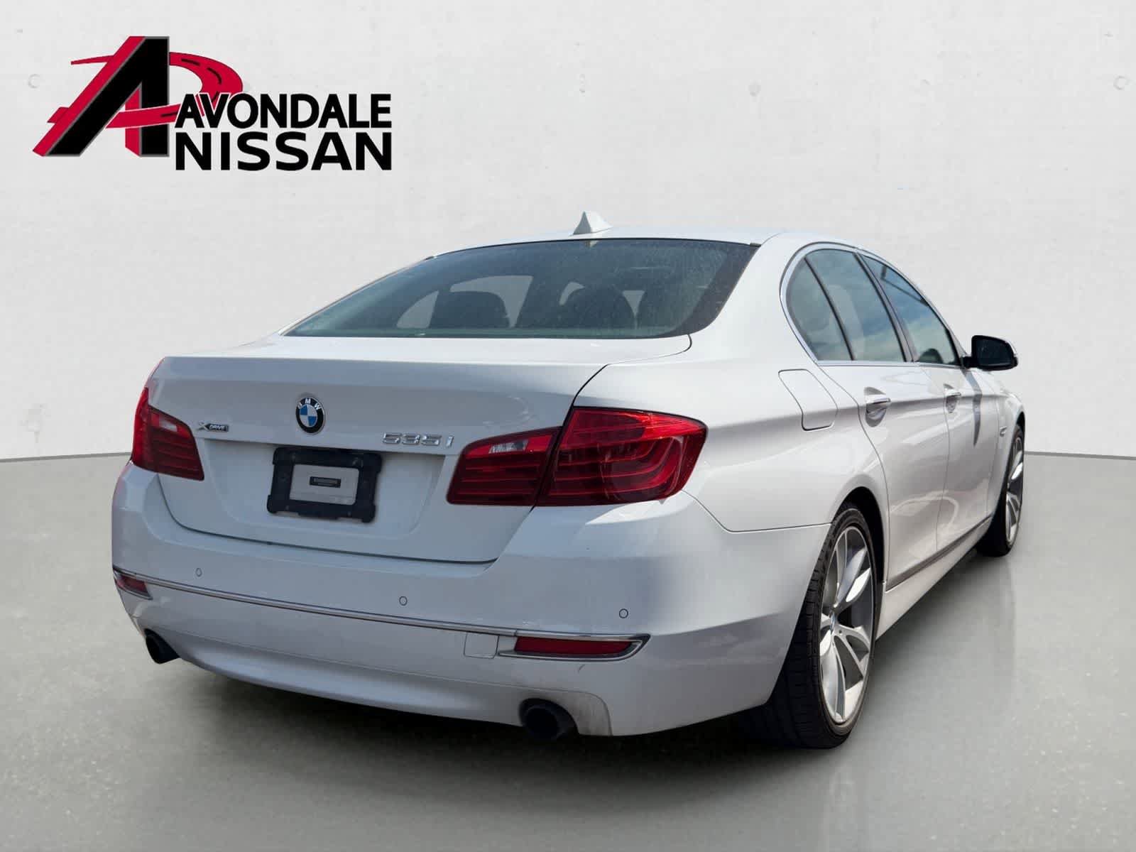 Used 2014 BMW 535i xDrive Sedan AWD/4WD image 3