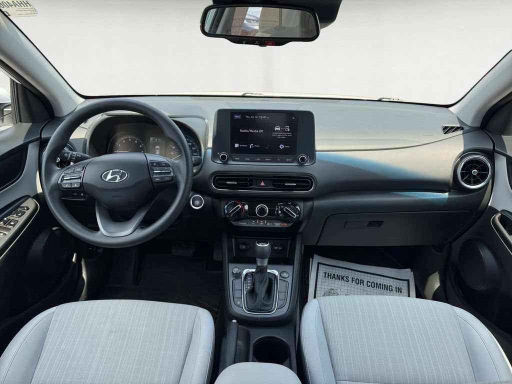 Certified 2023 Hyundai Kona SEL AWD/4WD image 11