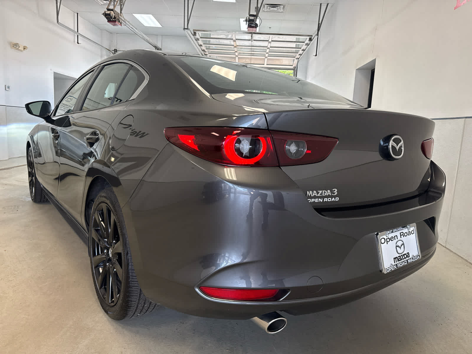 Certified 2026 MAZDA MAZDA3 s Sport FWD image 5