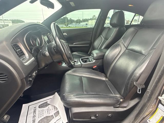 Used 2021 Dodge Charger SXT w/ Leather Interior Group RWD image 11